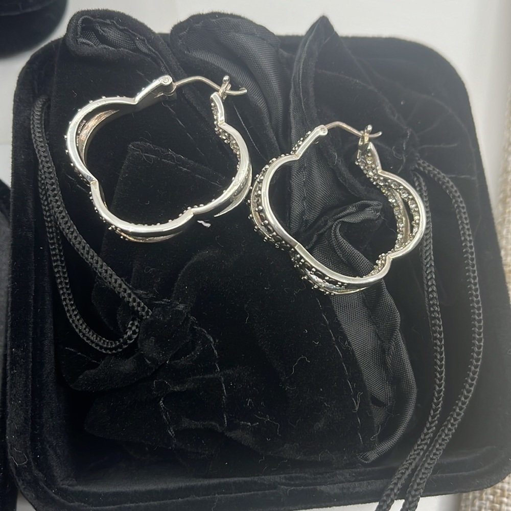 Unique Vintage Sterling Silver Earrings adorned with Marcasite & CZ - Picture 14 of 14